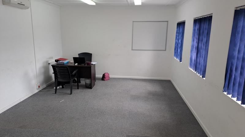 To Let commercial Property for Rent in Newton Park Eastern Cape